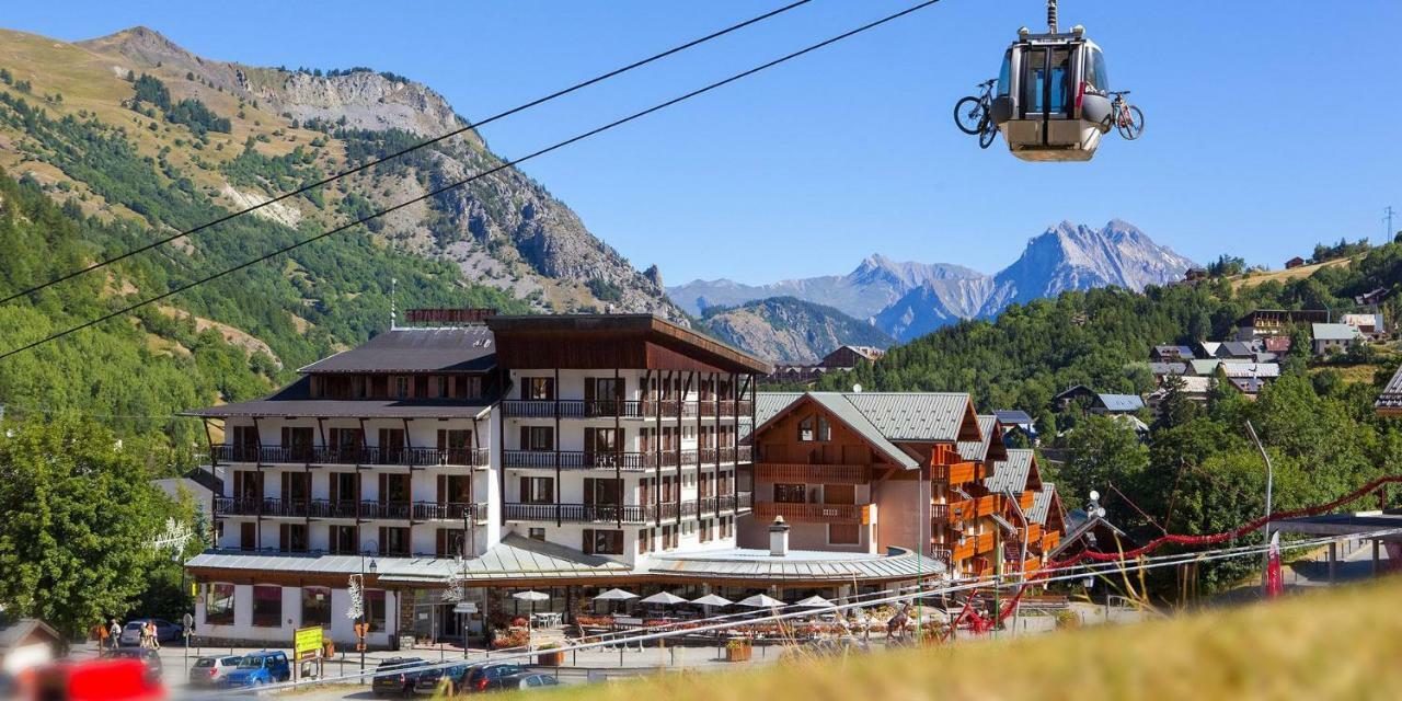 Résidence les chalets du Galibier Piscine Sauna Hammam WIFI Valloire Extérieur photo