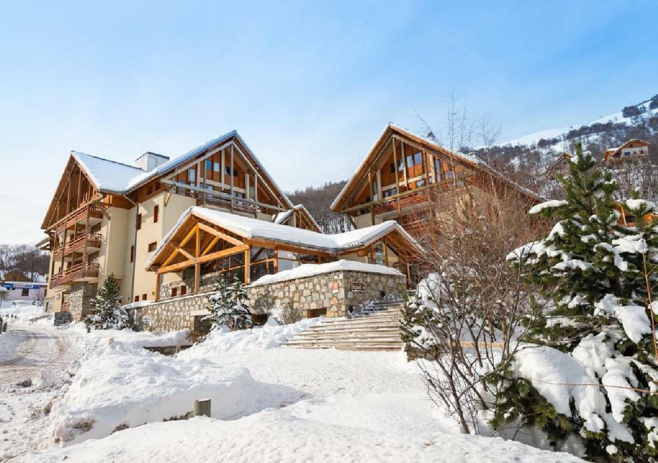 Résidence les chalets du Galibier Piscine Sauna Hammam WIFI Valloire Extérieur photo